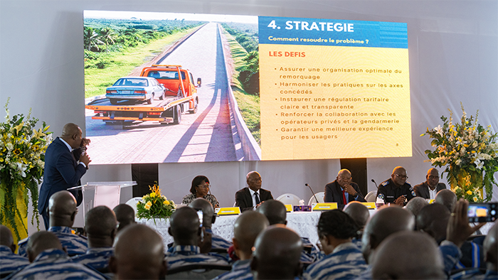 REMORQUAGE SUR LES AXES EXPLOITÉS PAR LE FER / POUR UNE UNIFORMISATION DES TARIFS