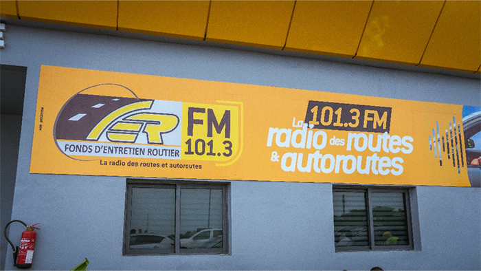 CÉRÉMONIE DE MISE EN SERVICE OFFICIELLE DE LA RADIO FER FM